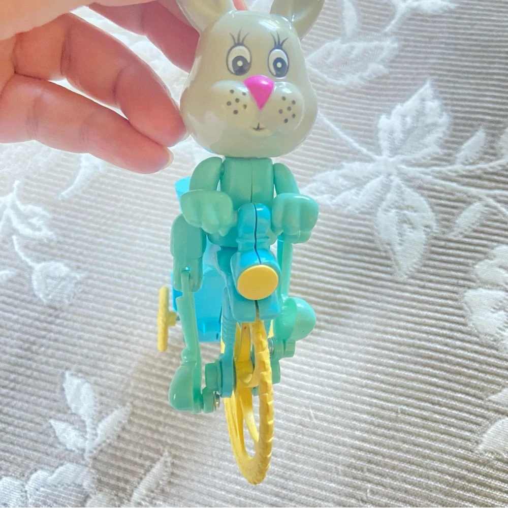 Vintage Easter Bunny Wind Up Toy Plastic Tricycle Rabbit